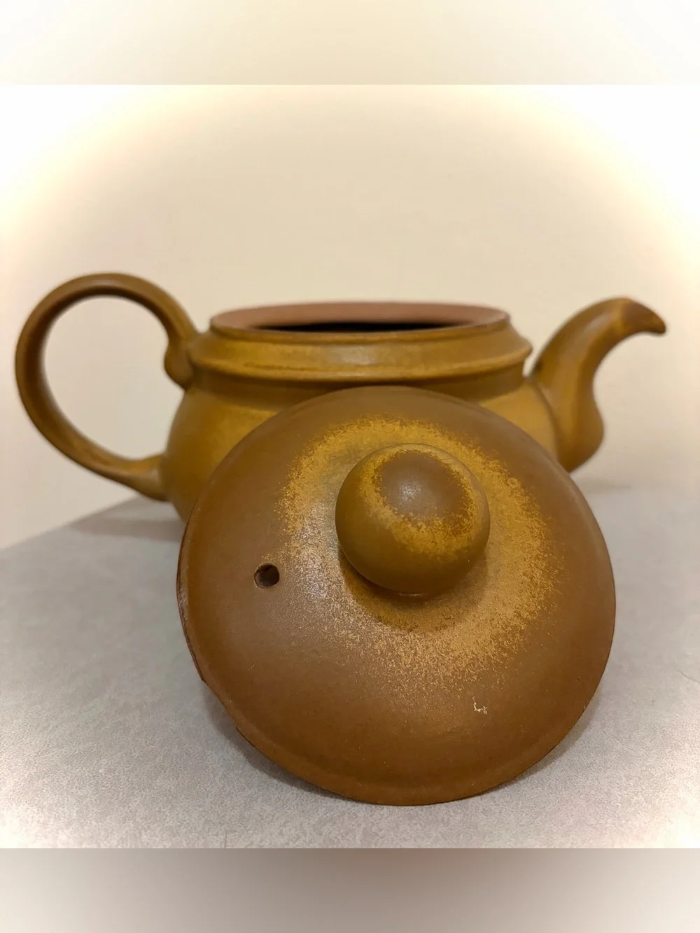 Bennington Potters Tavernware Stoneware Mustard Gold Teapot with Lid Vermont VTG